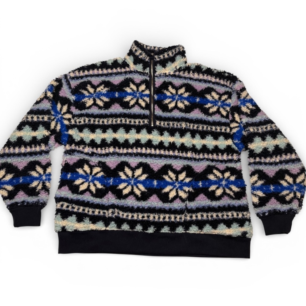 Aerie Navy and Lavender Patterned Fleece